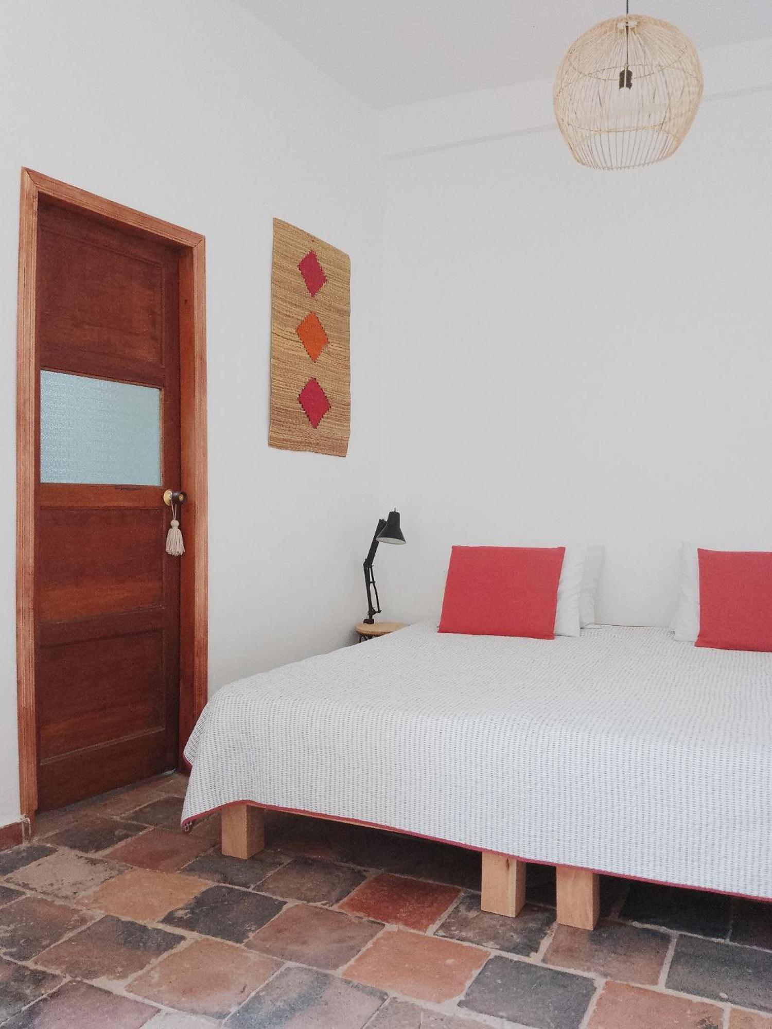 לינה וארוחת בוקר בוגוטה Casita De Piedra מראה חיצוני תמונה